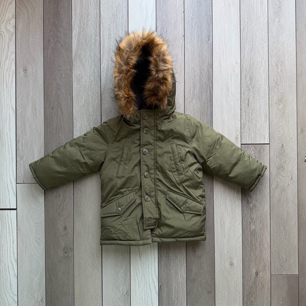 Baby Gap Toddler Boy Parka Jacket with removable Faux Fur Hood